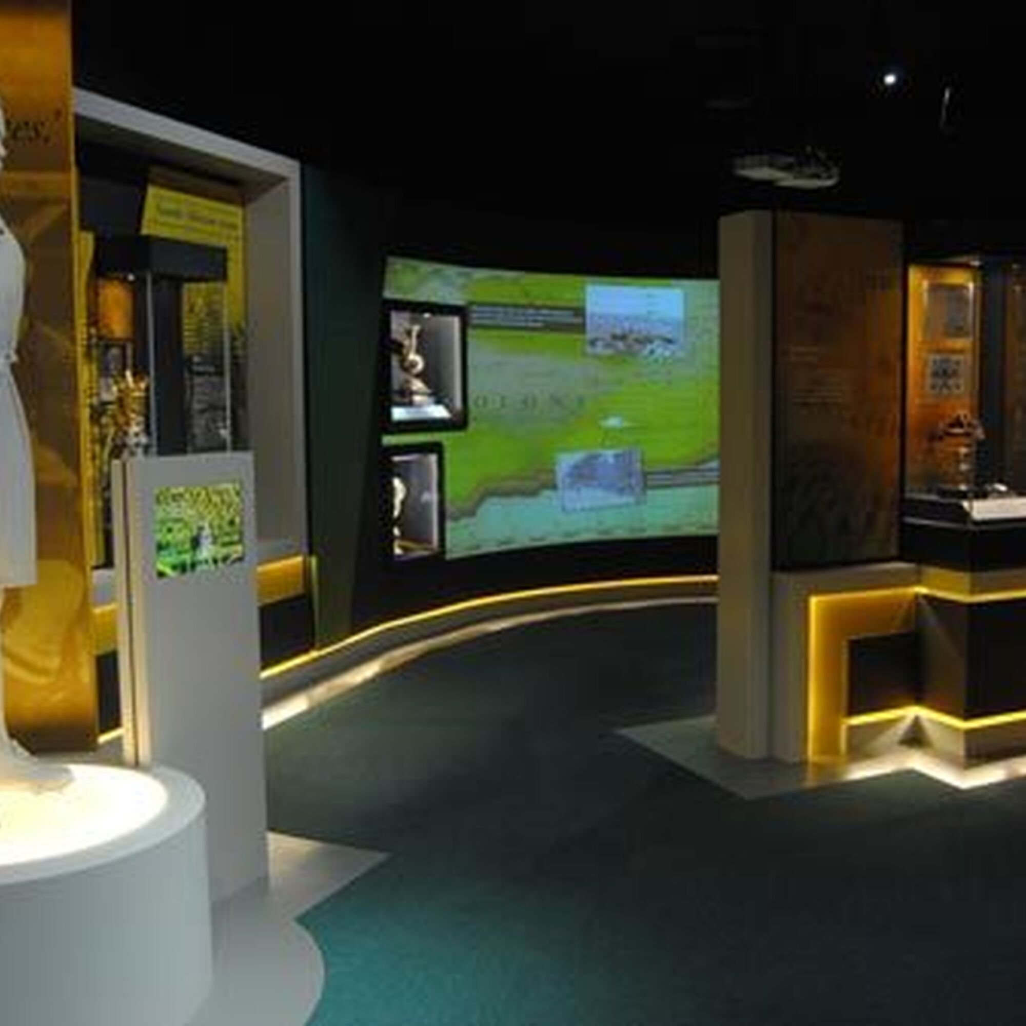 Fe9f6841fa430797c72ec49c4e9ea945