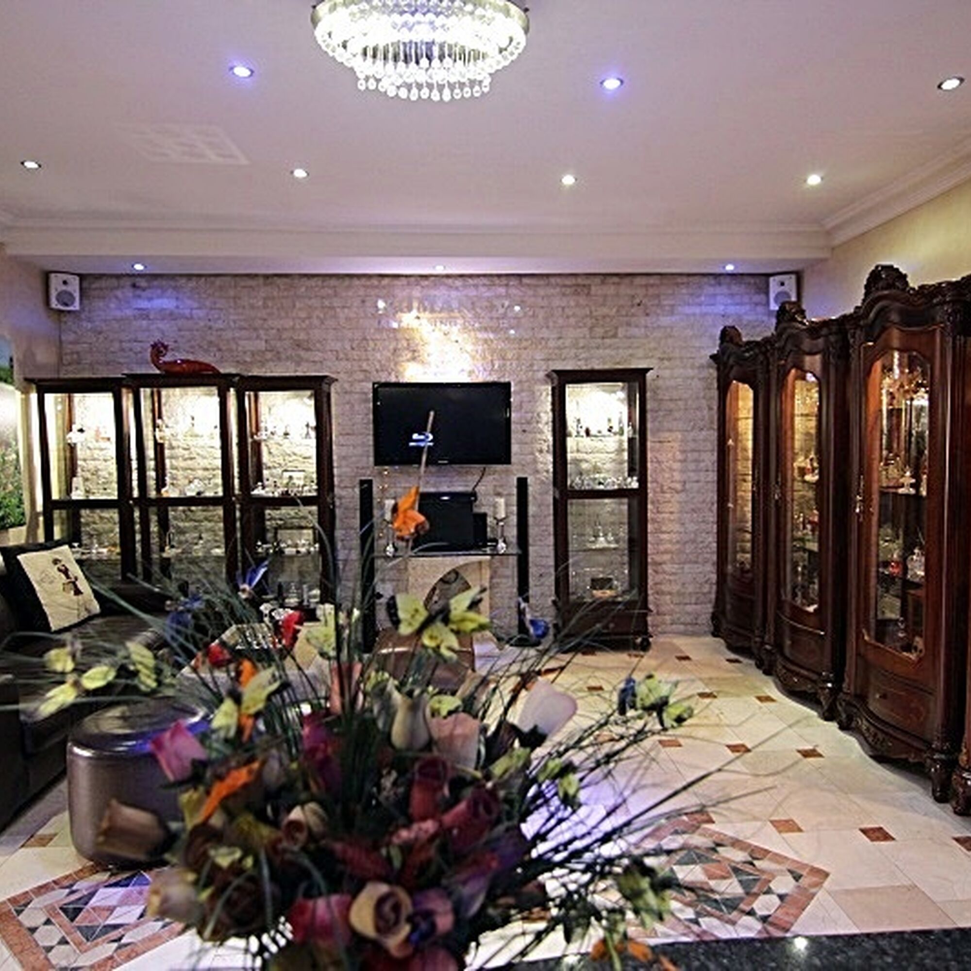 0819ceb340236463de013a2e78f50348