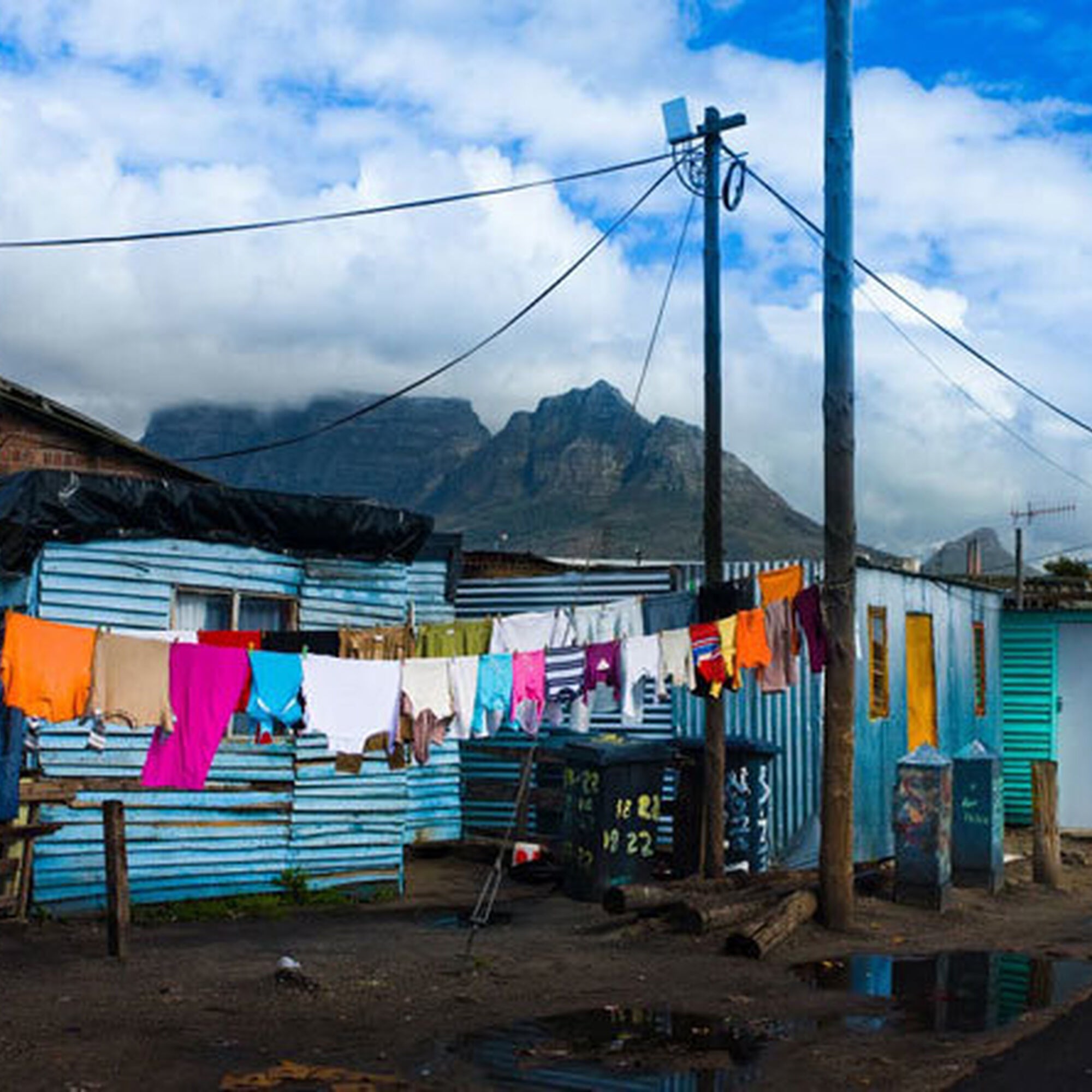 1448542621507 langa 01