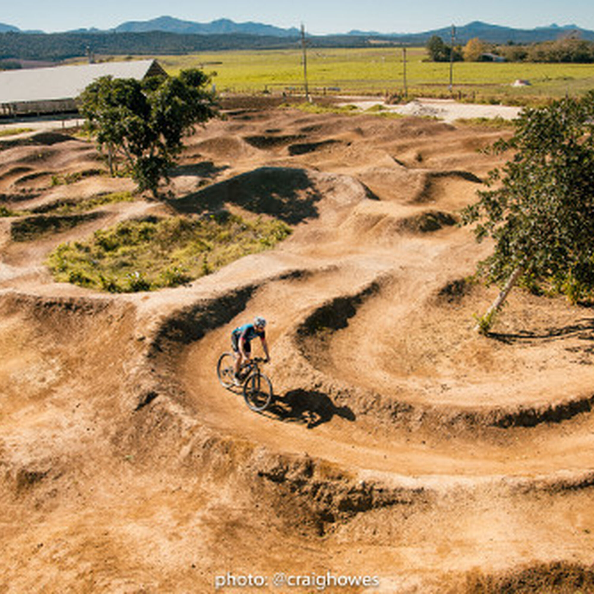 1499686610522 E Jlml I8h VQ