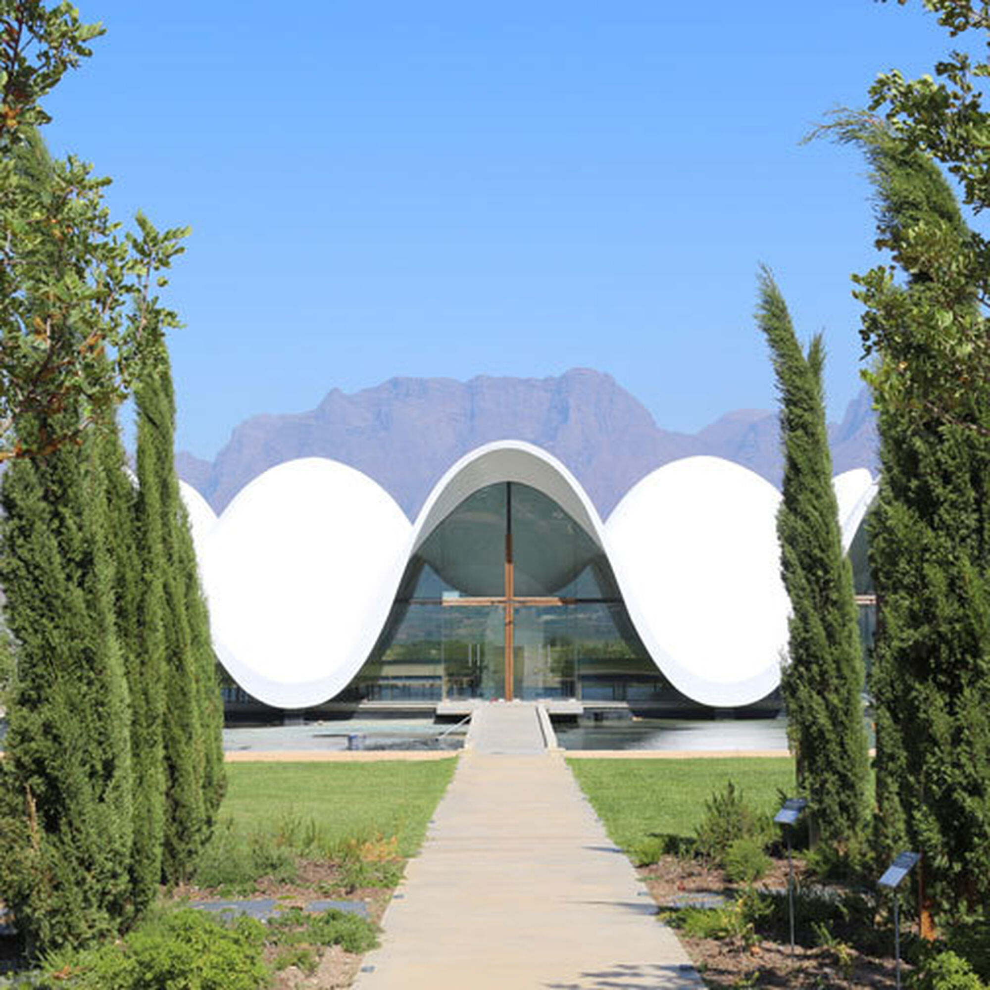 1504510486537 V1e DE Zx8 Ym