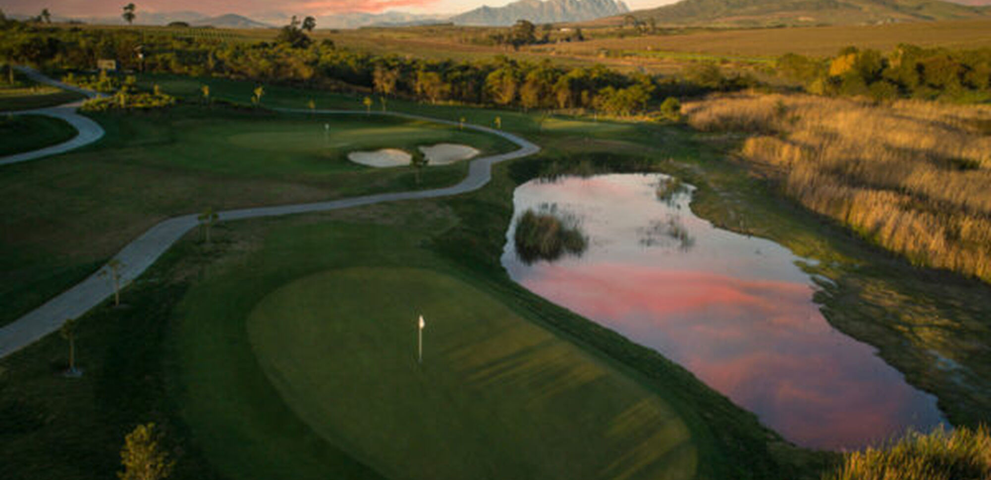 HG 18hole golf 2022 600x400