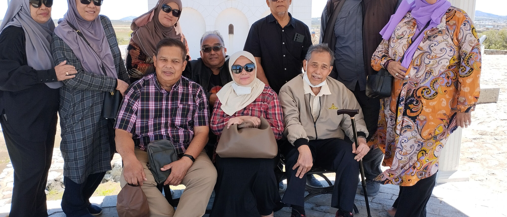 Image Title Image Title